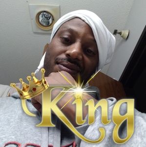 Meet your Posher, Quinton